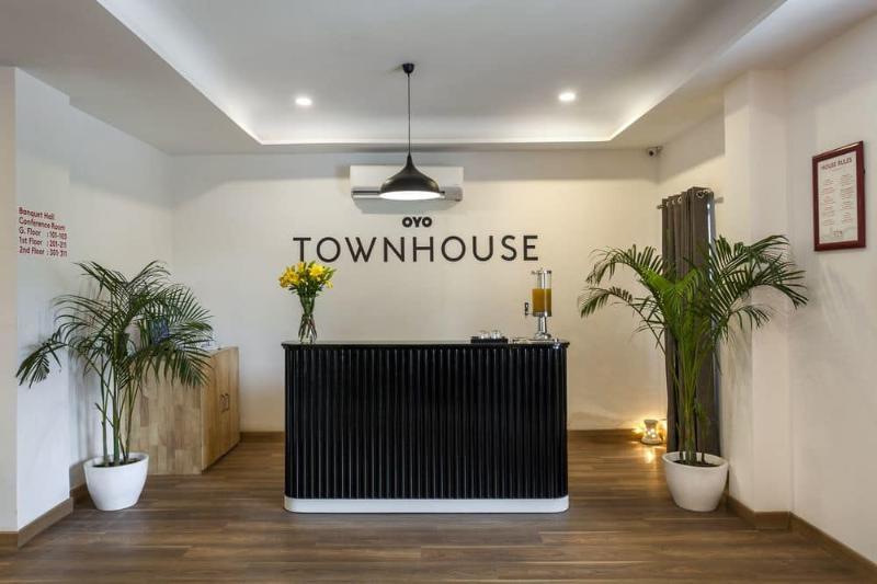 Oyo Townhouse 008 Greater Kailash Hotel Delhi  Exterior foto